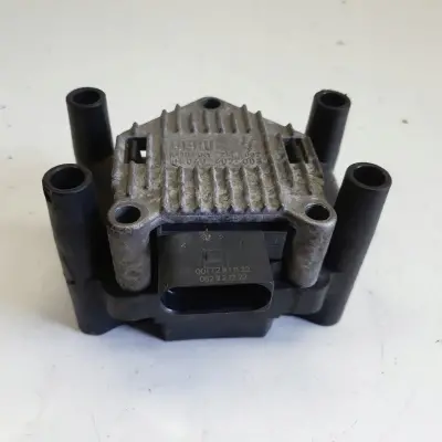 VW Golf IV 2.0 8V CEWKA ZAPŁONOWA 0040402003