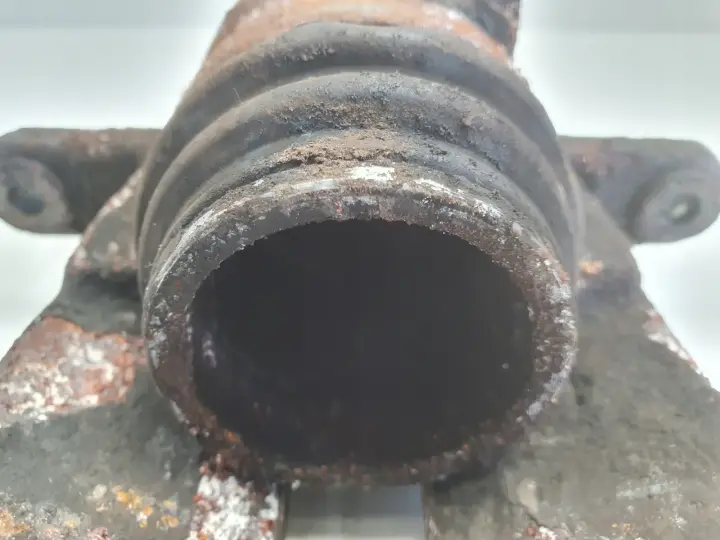 Renault Clio IV LEWY PRZEDNI ZACISK HAMULCOWY przód kierowcy L.P TRW