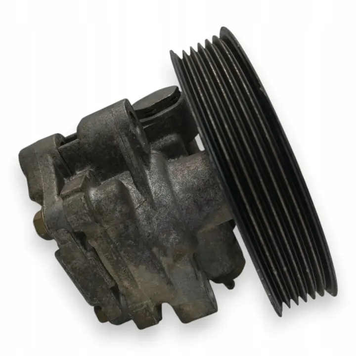 53b89e0b3313548f15c08edc536f9403