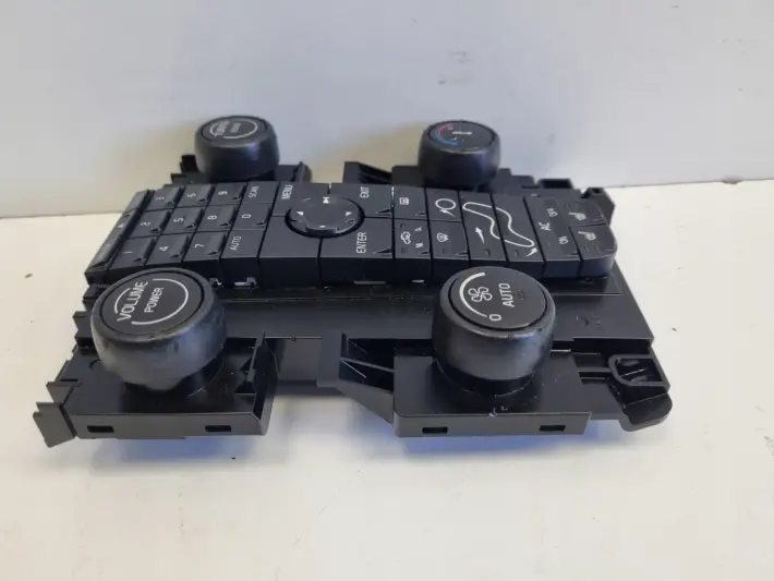 Volvo V50 S40 II C30 PANEL KLIMATYZACJI Nawiewu radia przełącznik 30739249