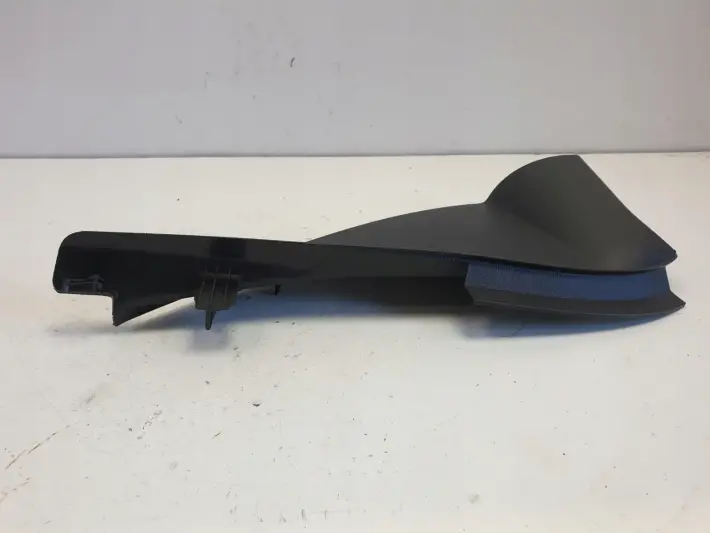 Corsa F 1.2 12V PRAWA OSŁONA DESKI ROZDZIELCZEJ