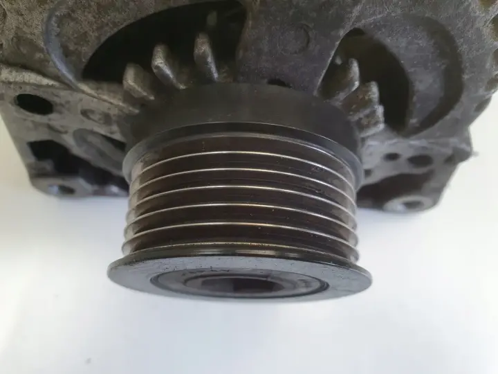 Volvo S40 II V50 1.6 D ALTERNATOR 3M5T-10300-YD