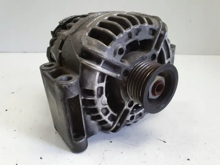 Mini One R50 R53 1.6 16V ALTERNATOR 0124325108