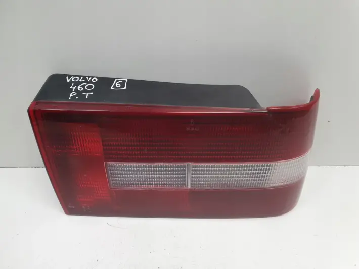 Volvo 440 460 91-96r TYLNIA TYLNA LAMPA PRAWA prawy tył pasażera ŁADNA