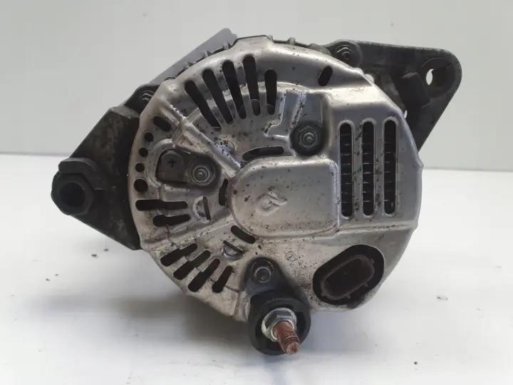 Kia Sorento 2.5 CRDI ALTERNATOR