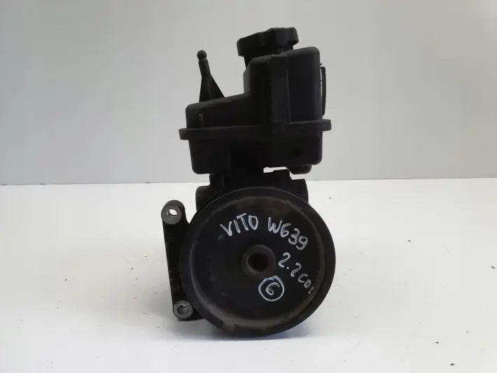 Mercedes Sprinter 906 2.2 CDI POMPA WSPOMAGANIA A0064667801