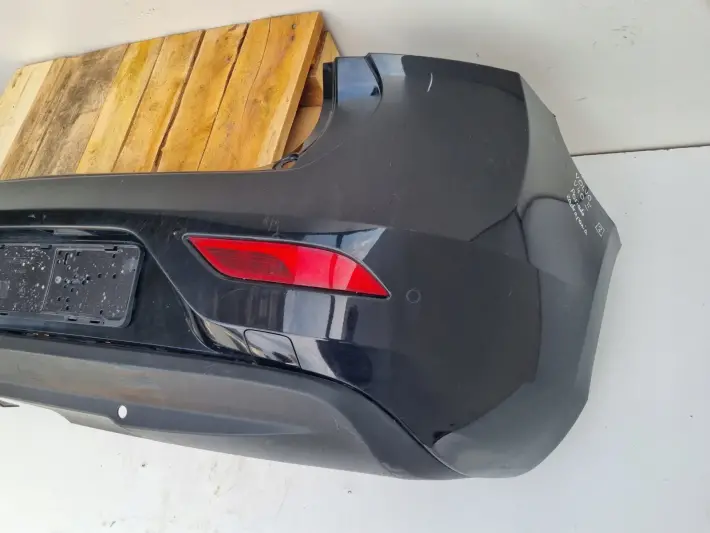 Volvo V40 II 12-16r TYLNY TYLNI ZDERZAK tył PDC 31283756