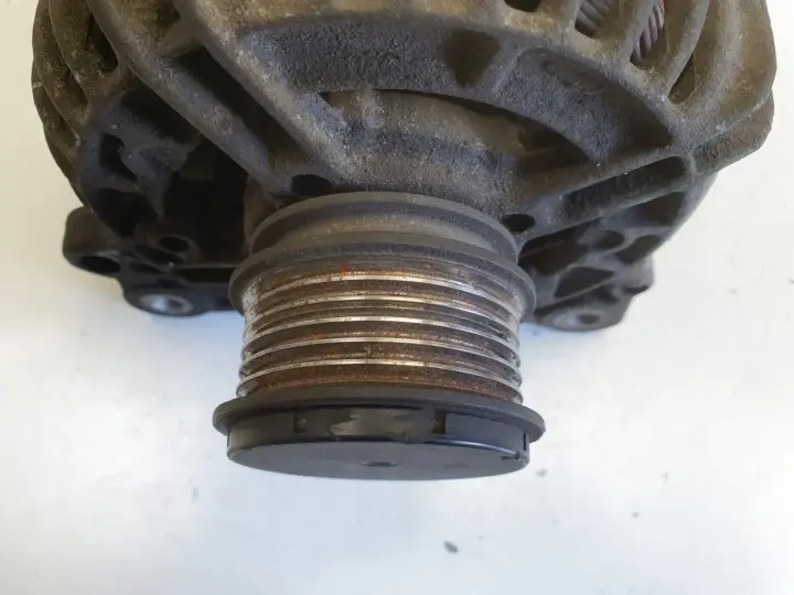 Seat Leon I 1.9 TDI ALTERNATOR 028903028E bosch 120A