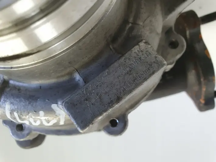 Volvo V40 II 2.0 D D2 TURBOSPRĘŻARKA turbo 31380130