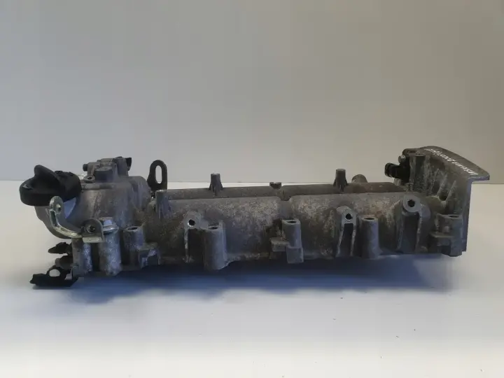 Opel Insignia 2.0 CDTI POKRYWA ZAWORÓW wałki 55581593