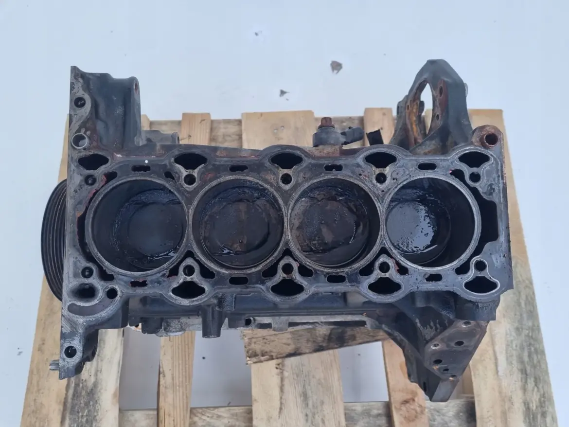 DÓŁ SILNIKA Opel Agila A Corsa C D Meriva A Astra III H 1.2 16V Z12XEP