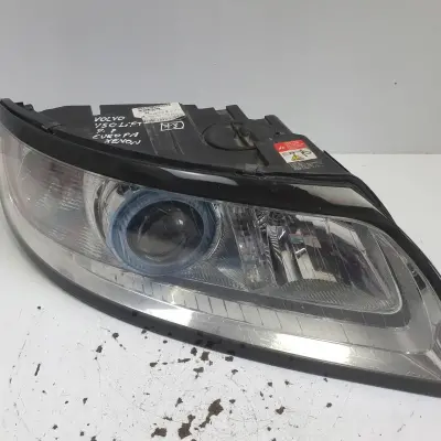 Volvo S40 II V50 LIFT XENON PRZEDNIA LAMPA PRAWA prawy przód 31265699