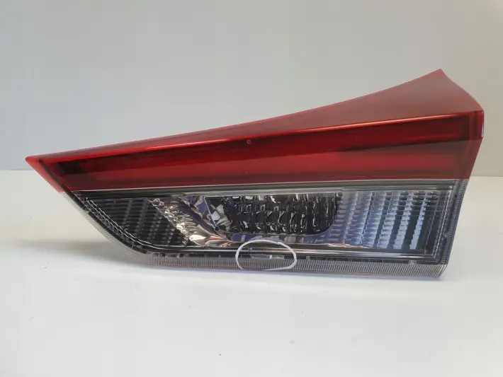Toyota Auris II lift HB TYLNA LAMPA LEWA lewy tył kierowcy w klapę 02-344