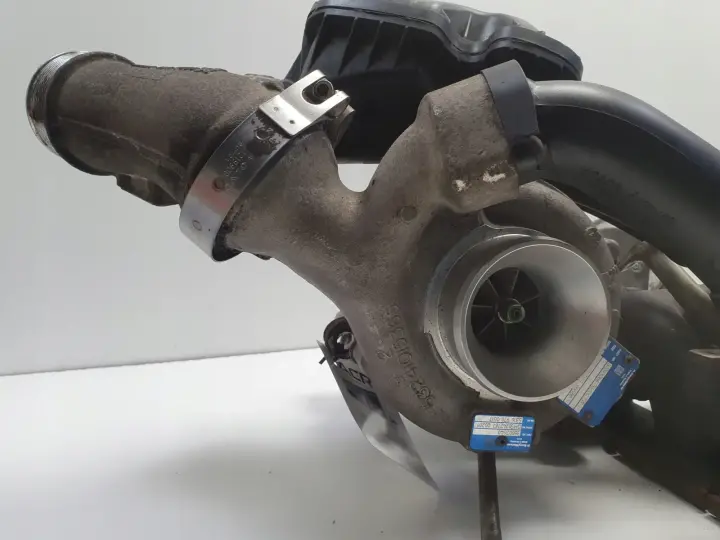 Volvo V60 XC60 S80 II 2.4 D5 TURBOSPRĘŻARKA turbo 36002664 36002640