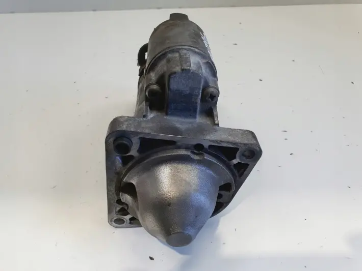 Opel Vectra C 1.9 CDTI ROZRUSZNIK 55352882 M001T30171