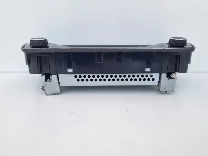 Skoda Fabia III EKRAN NAWIGACJI Radio wyświetlacz 6V0919604B