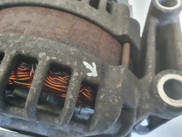 Ford Transit MK7 VII 2.2 TDCI ALTERNATOR bosch 0125711017 AC1T-10300-BB