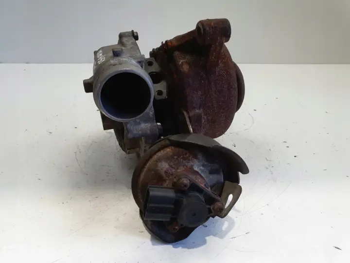 Volvo S40 II V50 2.0 D TURBOSPRĘŻARKA turbo 9654931780