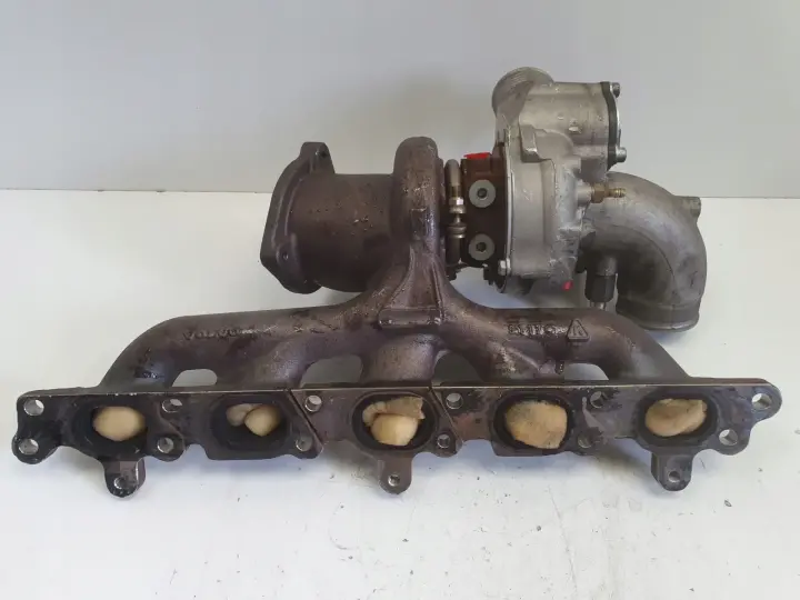 Volvo V70 III 2.5 T Turbo TURBOSPRĘŻARKA 30757112