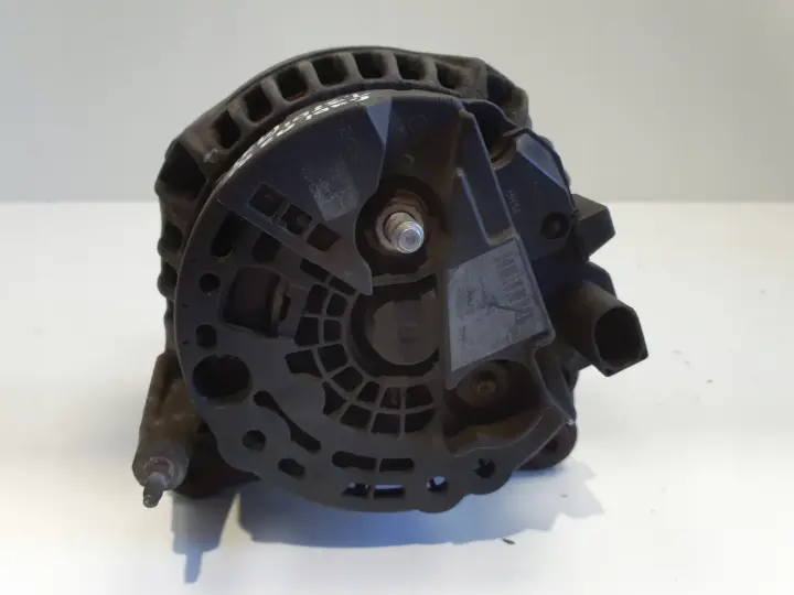 Audi A3 8L Golf IV Seat Leon 1.9 TDI ALTERNATOR 028903028E 120A