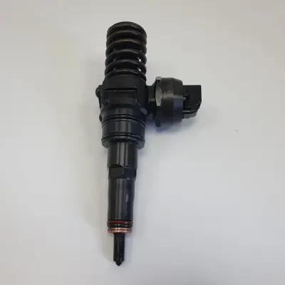 VW Audi Skoda 1.9 TDI WTRYSK Wtryskiwacz pompowtryskiwacz 038130073AG 105KM