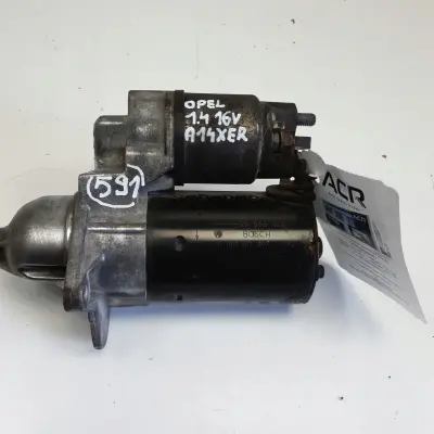 Opel Astra IV J 1.4 16V ROZRUSZNIK bosch 55566800 0001107493