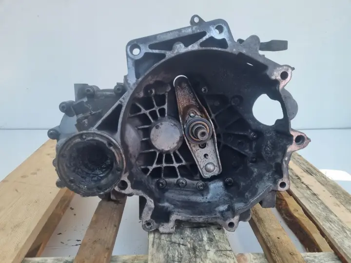 VW Polo IV 1.9 SDI MANUALNA SKRZYNIA BIEGÓW manual EYY