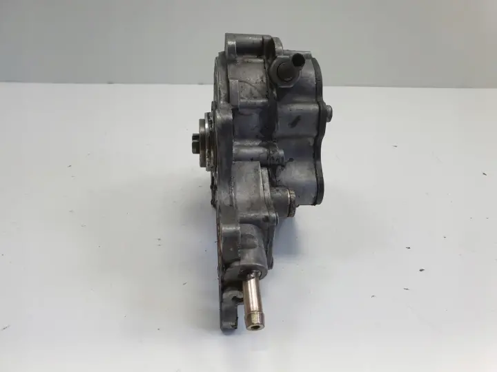 VW Passat B5 1.9 TDI POMPA VACUM wakum 038145209A