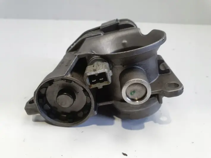 Renault Clio II 1.2 16V PRZEPUSTNICA 8200166869