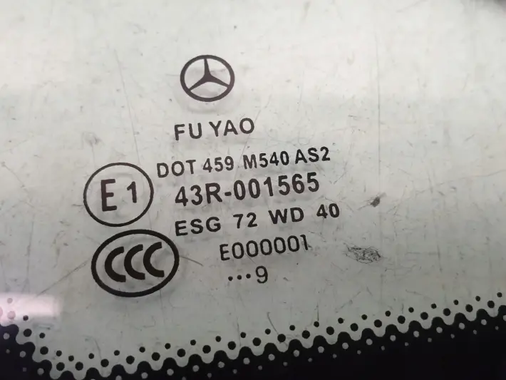 Mercedes W207 Coupe LEWA BOCZNA SZYBA Trójkąt