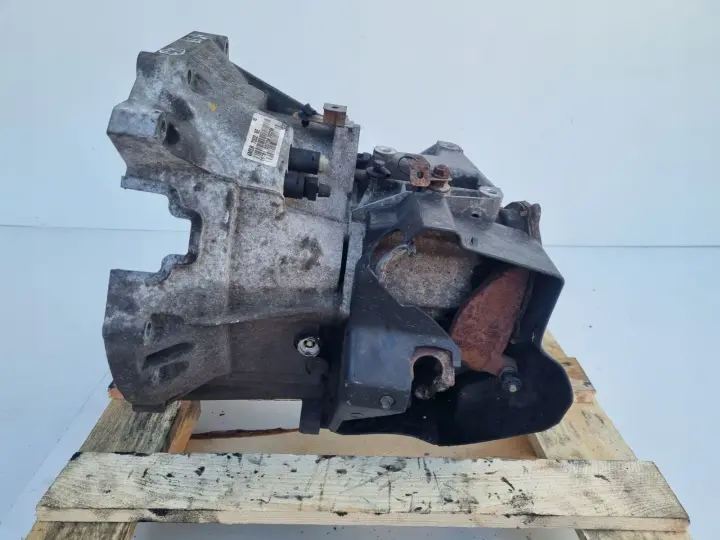 Ford Focus MK2 1.8 16V SKRZYNIA BIEGÓW 4M5R-7002-NE manualna MANUAL