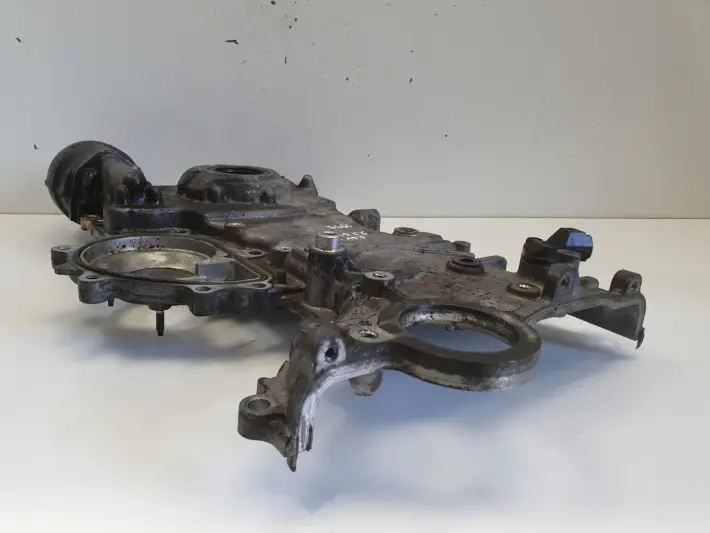 Toyota RAV4 RAV-4 III 2.2 D4D OBUDOWA ROZRZĄDU pokrywa