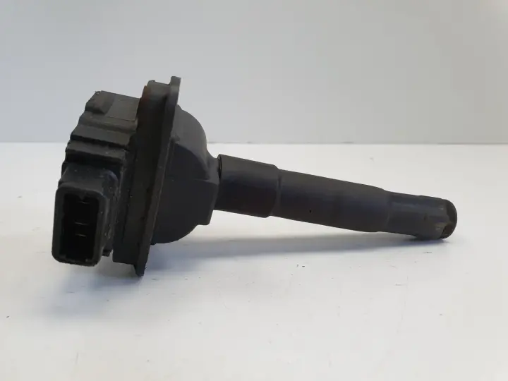 Audi A4 B5 1.8 T turbo CEWKA ZAPŁONOWA beru 0040100016