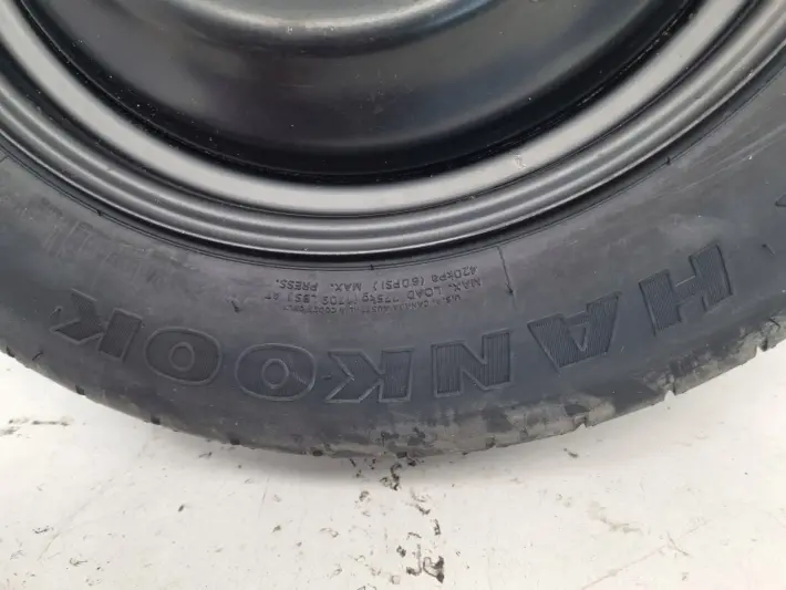 b3f9e9d5aa3b1c341a33b01d3a241da5