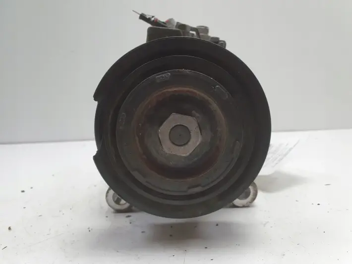 d61cdaef4182981f45f82551751f9070