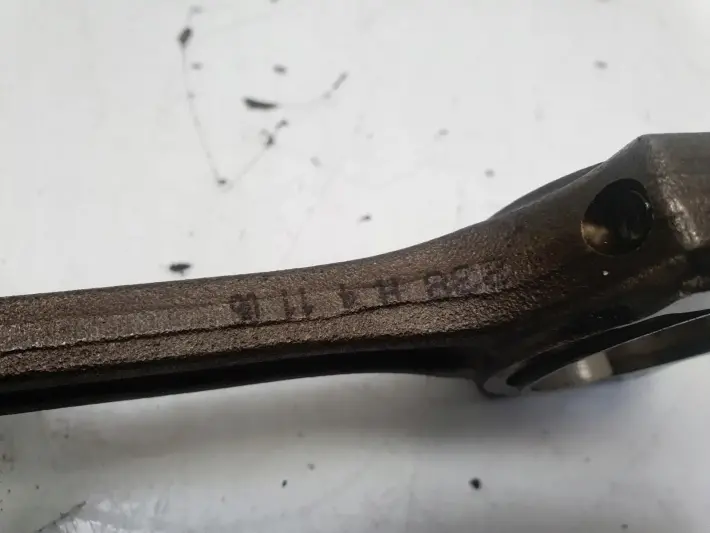 Nissan Juke I F15 lift 1.2 DiG-T TŁOK KORBOWÓD