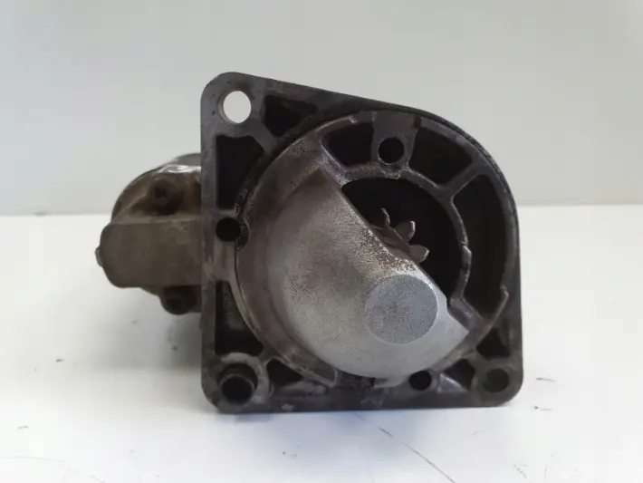 Opel Vectra C 1.9 CDTI ROZRUSZNIK 55352882 M001T30171