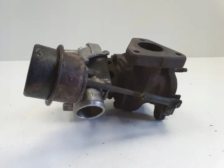 Audi A4 B5 VW Passat B5 1.9 TDI TURBOSPRĘŻARKA turbo 028145702