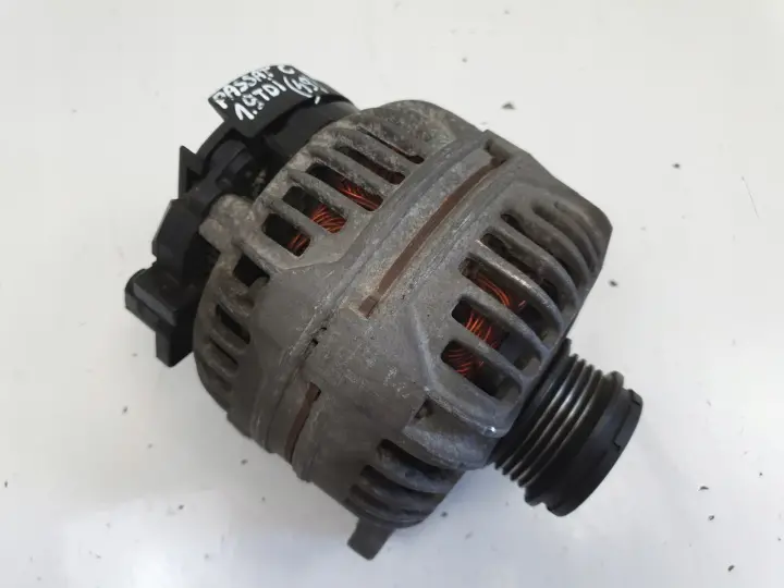 Audi A4 B5 VW Passat B5 1.9 TDI ALTERNATOR bosch 028903029B 120A