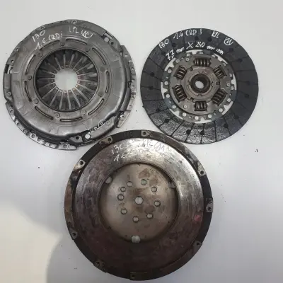 Hyundai i30 1.6 CRDI KOMPLETNE SPRZĘGŁO komplet KPL