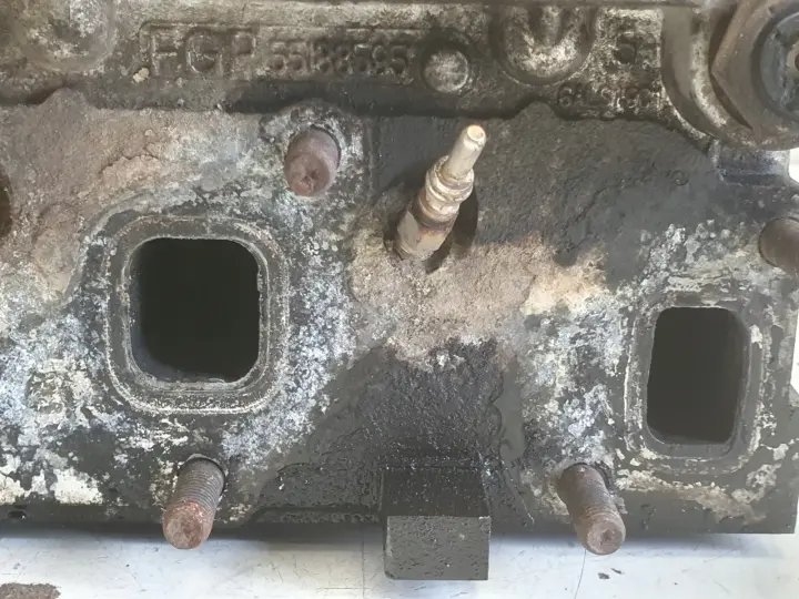 Opel Corsa D 1.3 CDTI GŁOWICA CYLINDRÓW 55188595