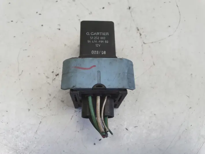 Citroen C3 C4 C5 Peugeot 307 407 PRZEKAŹNIK ŚWIEC ŻAROWYCH 9640469680