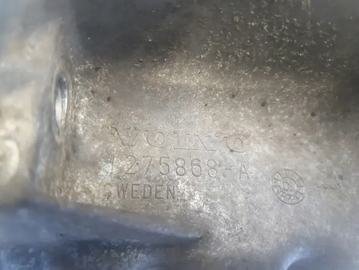 Volvo S60 V70 II 2.4 T MISKA OLEJOWA oleju 1275868-A