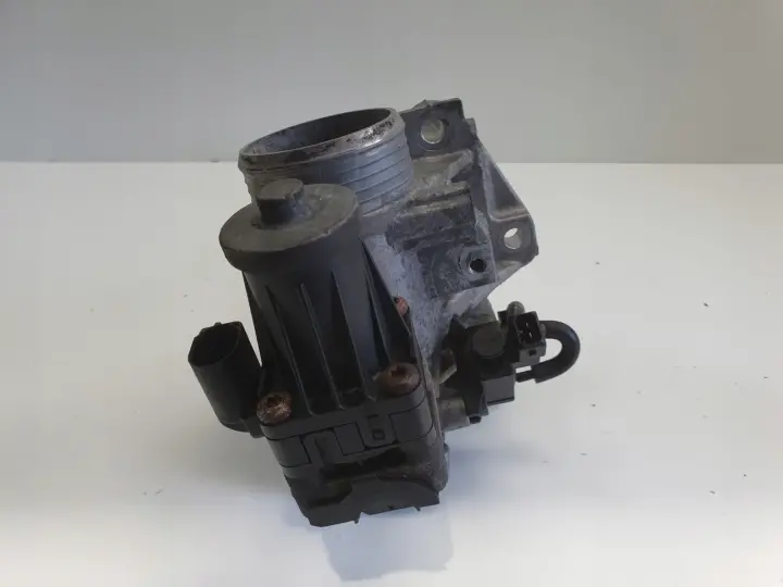Volvo S80 II 2.0 D3 CHŁODNICA SPALIN EGR 30757742