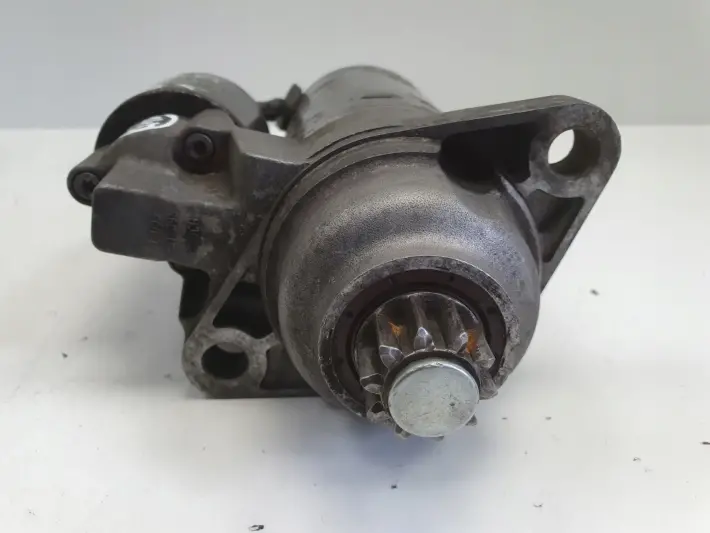 VW Golf IV Bora 1.9 TDI ROZRUSZNIK bosch 02T911023H 0001125051