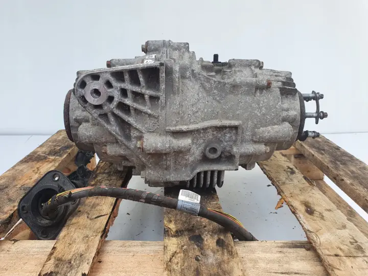 BMW X6 E71 X5 3.0 D TYLNY MOST TYŁ DYFER 7586025