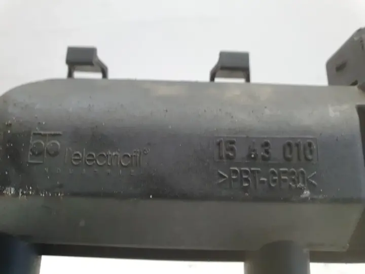 28f3c49785388c3e970aa32d9d4a1b3e