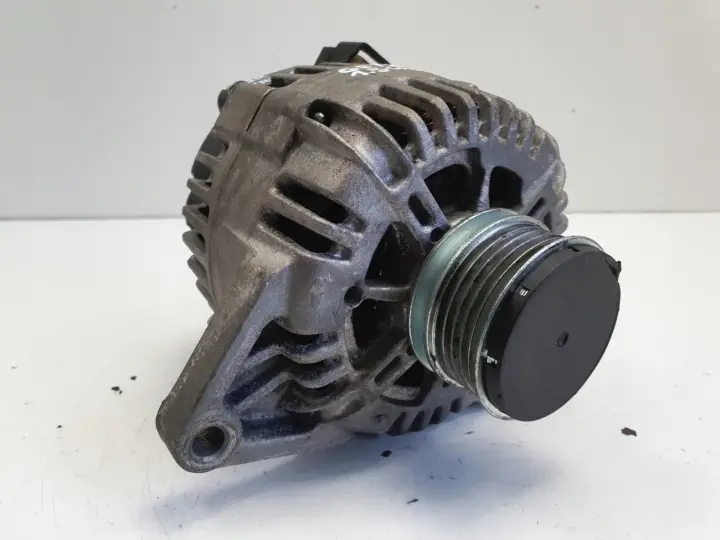 Hyundai Getz 1.5 CRDI ALTERNATOR Valeo