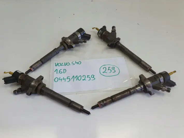 Citroen Peugeot Ford Focus 1.6 TDCI WTRYSKIWACZ PALIWA Wtrysk 0445110259