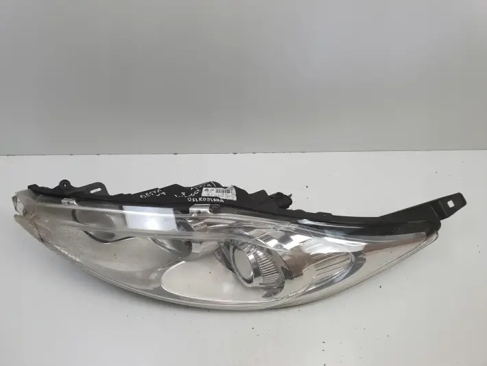 Ford Fiesta VII MK7 08-13r LIFT PRZEDNIA LAMPA LEWA lewy przód 8A6113W030DE